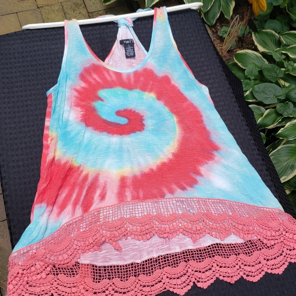 Rue 21 tie dye racerback top